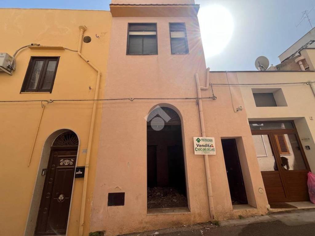 casa indipendente in vendita a Castellammare del Golfo