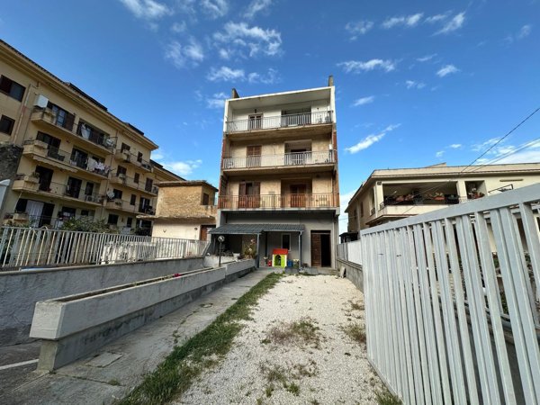 appartamento in vendita a Castellammare del Golfo