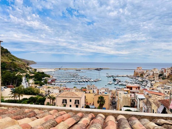 casa indipendente in vendita a Castellammare del Golfo