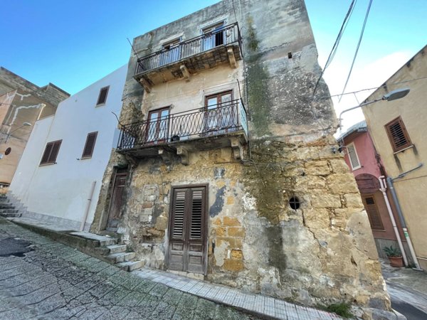 casa indipendente in vendita a Castellammare del Golfo