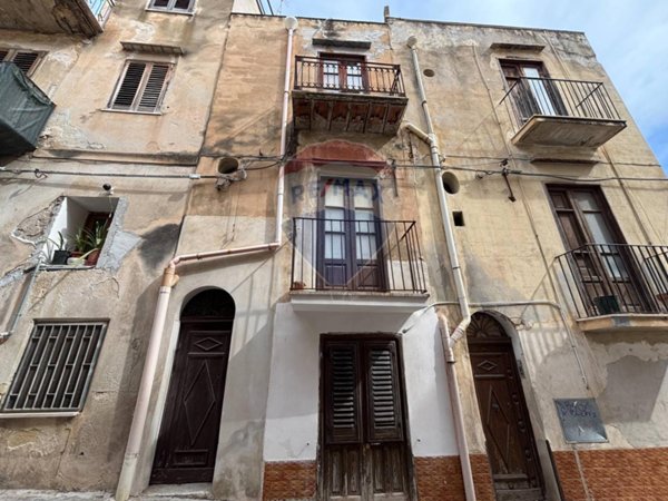 casa indipendente in vendita a Castellammare del Golfo