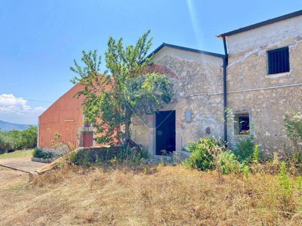casa indipendente in vendita a Castellammare del Golfo