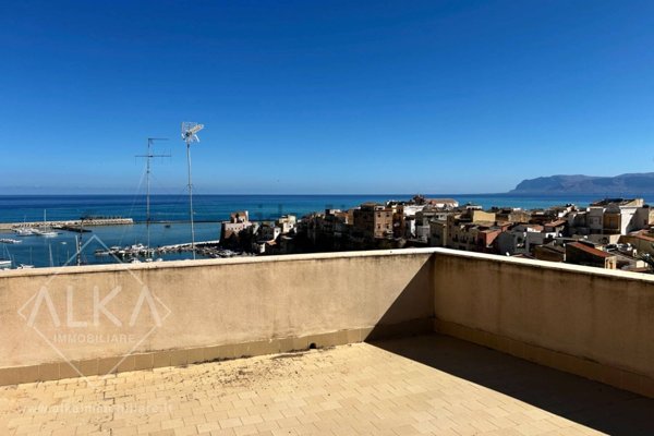 casa indipendente in vendita a Castellammare del Golfo