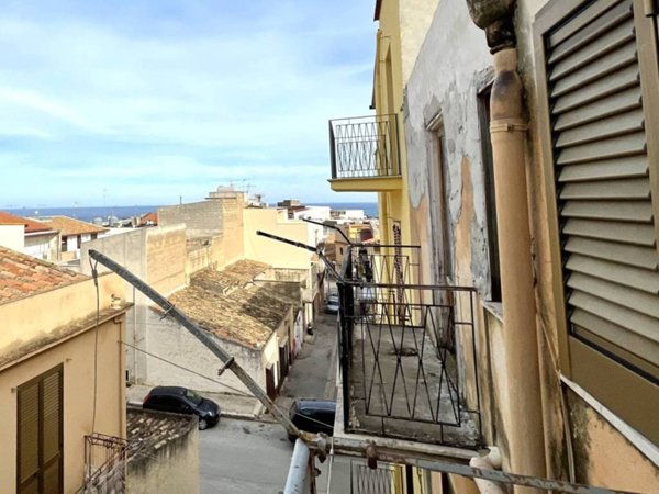 appartamento in vendita a Castellammare del Golfo