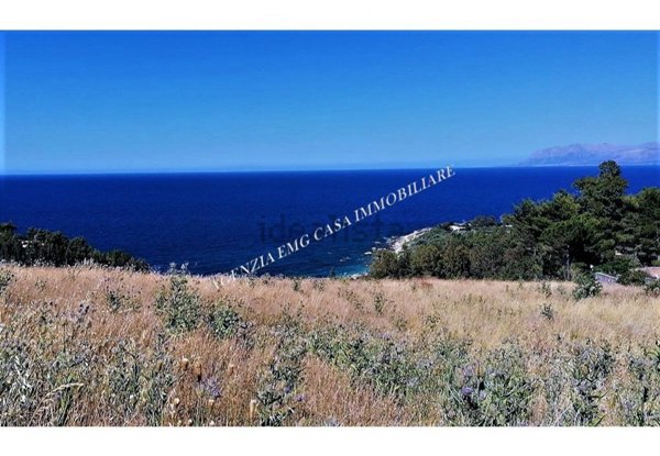 quadrivano in vendita a Castellammare del Golfo in zona Scopello