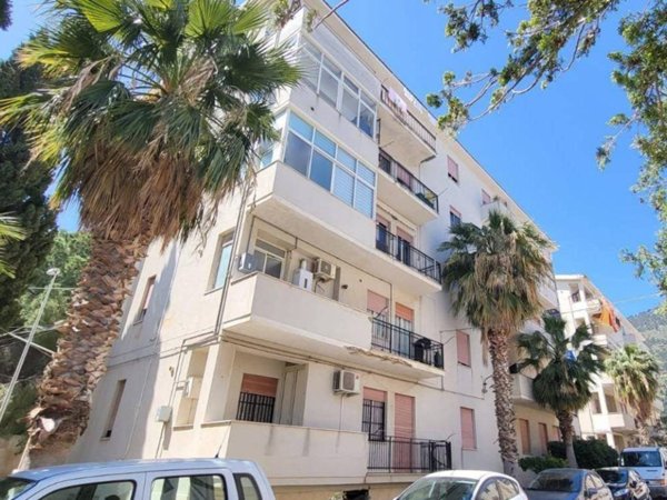 appartamento in vendita a Castellammare del Golfo