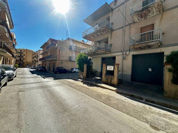 casa indipendente in vendita a Castellammare del Golfo