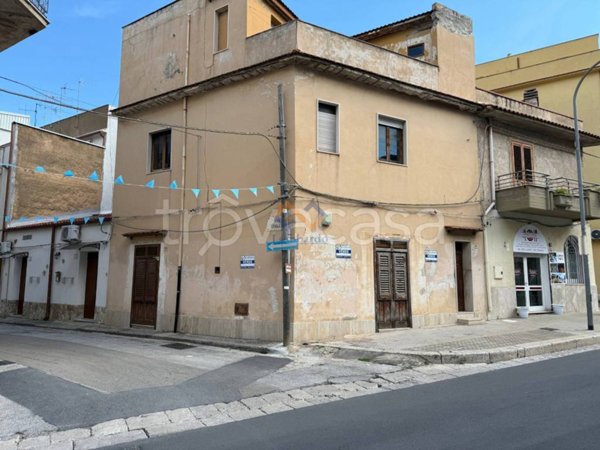 casa indipendente in vendita a Castellammare del Golfo