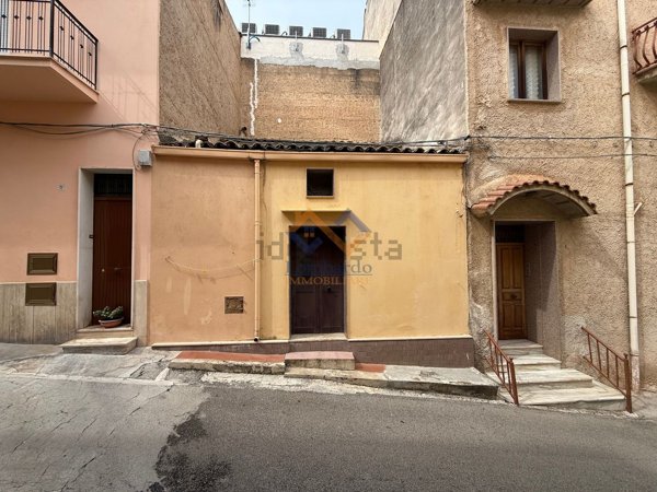 casa indipendente in vendita a Castellammare del Golfo