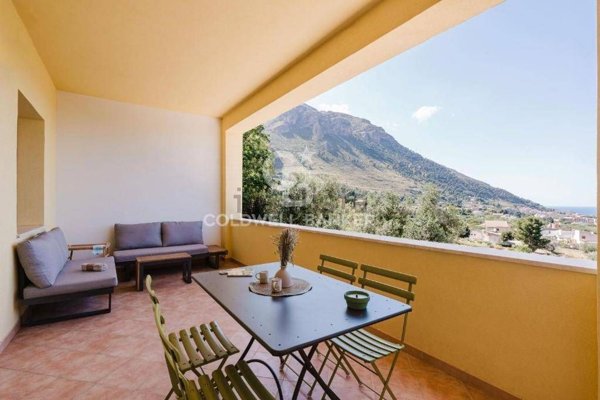 casa indipendente in vendita a Castellammare del Golfo