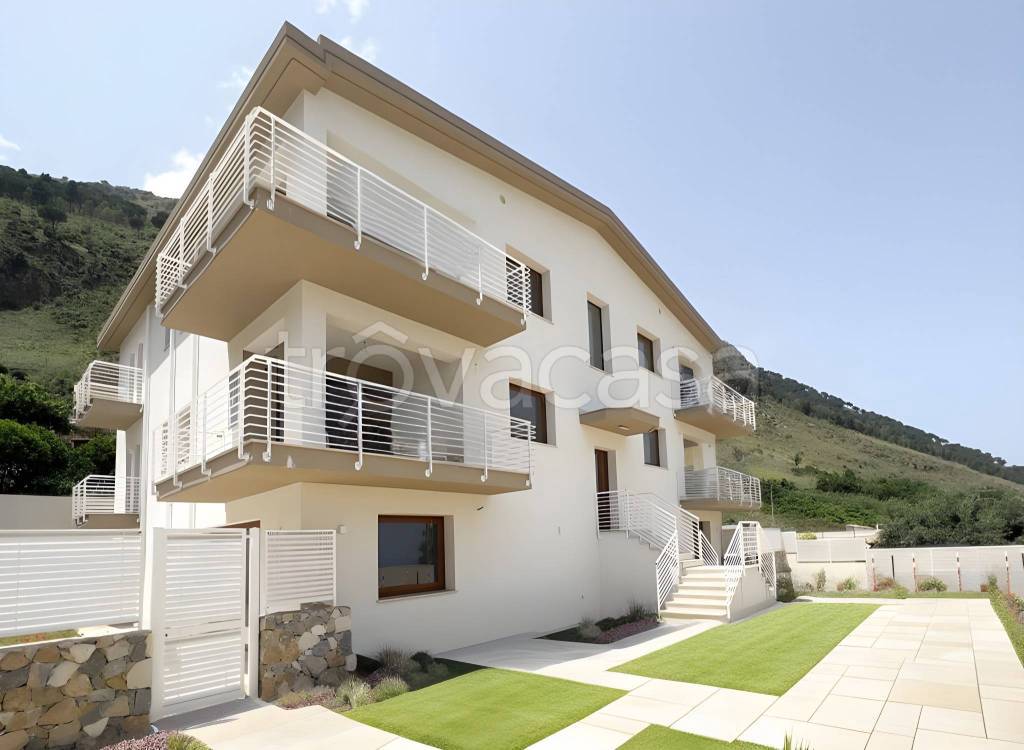 appartamento in vendita a Castellammare del Golfo