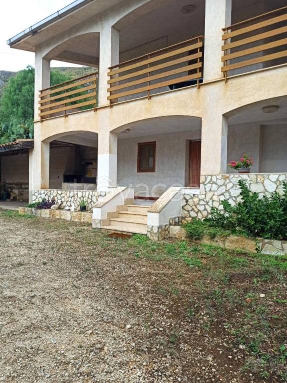 casa indipendente in vendita a Castellammare del Golfo in zona Scopello