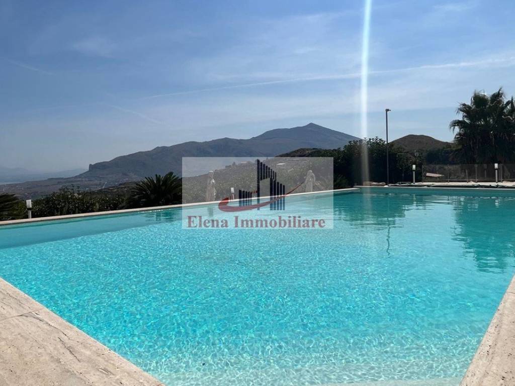 casa indipendente in vendita a Castellammare del Golfo in zona Scopello