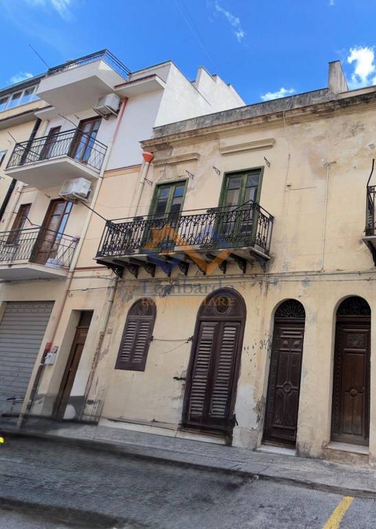 casa indipendente in vendita a Castellammare del Golfo