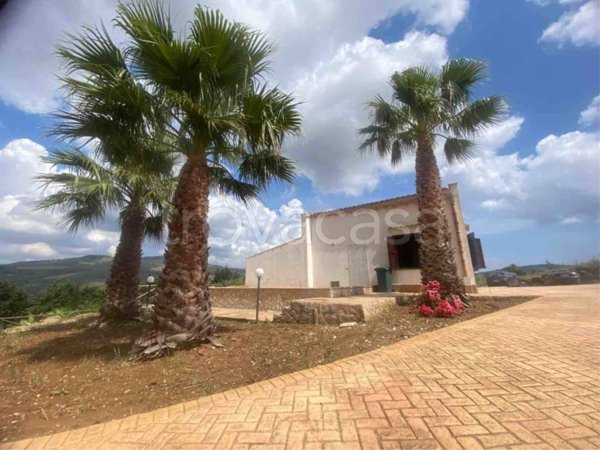 casa indipendente in vendita a Castellammare del Golfo