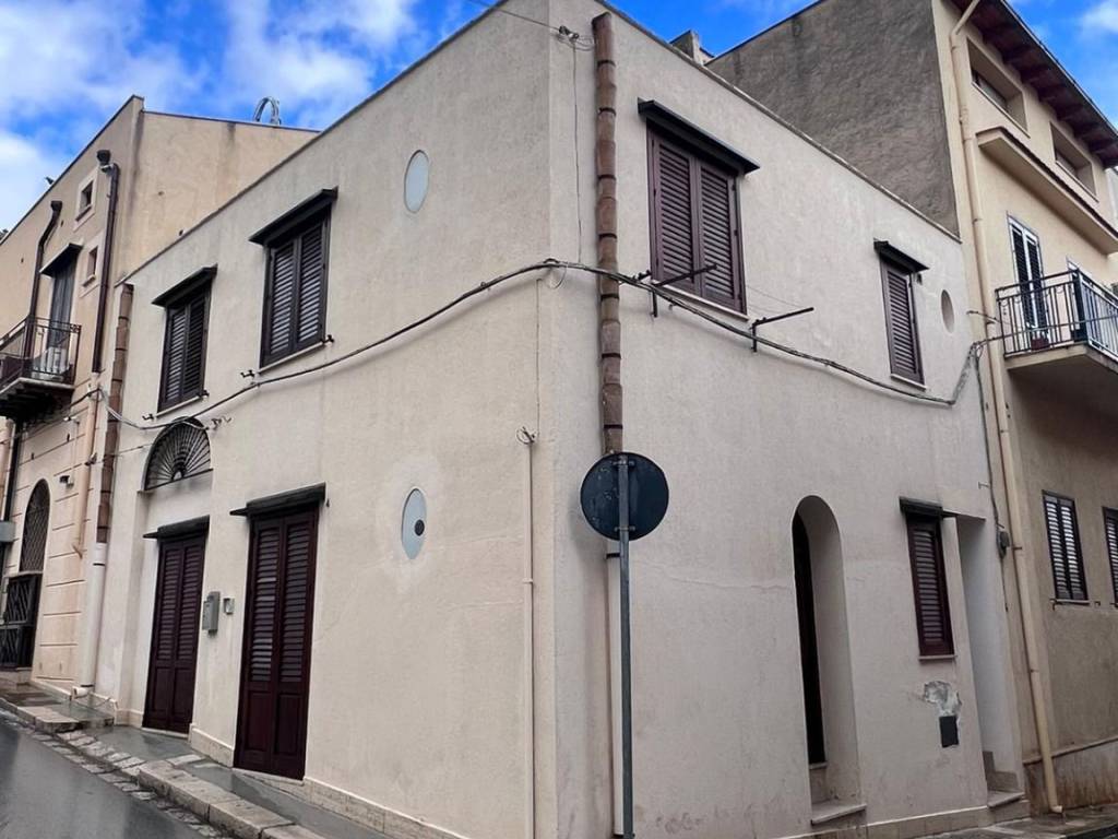 appartamento in vendita a Castellammare del Golfo