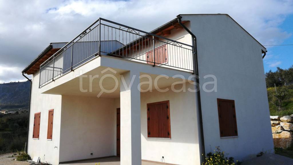 casa indipendente in vendita a Castellammare del Golfo