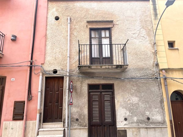 casa indipendente in vendita a Castellammare del Golfo
