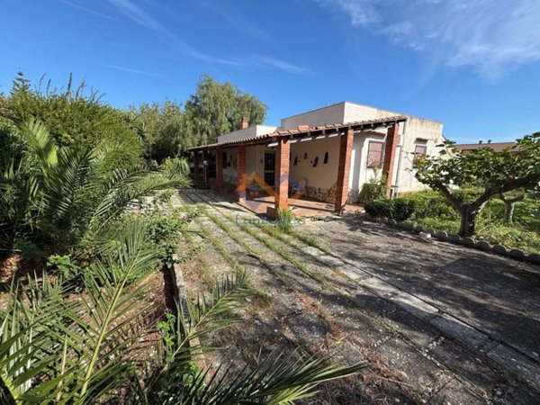 casa indipendente in vendita a Castellammare del Golfo