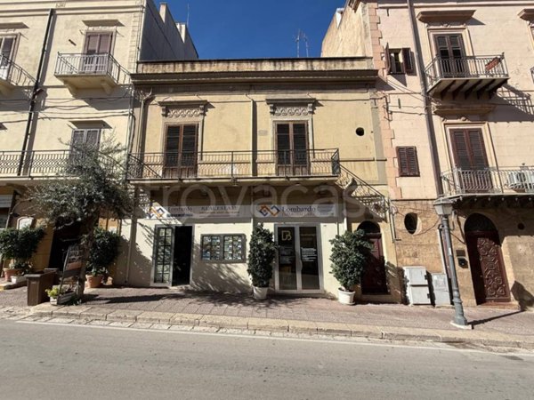 casa indipendente in vendita a Castellammare del Golfo
