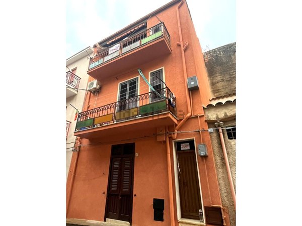 appartamento in vendita a Castellammare del Golfo