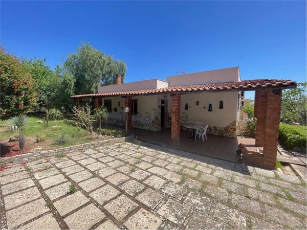 casa indipendente in vendita a Castellammare del Golfo