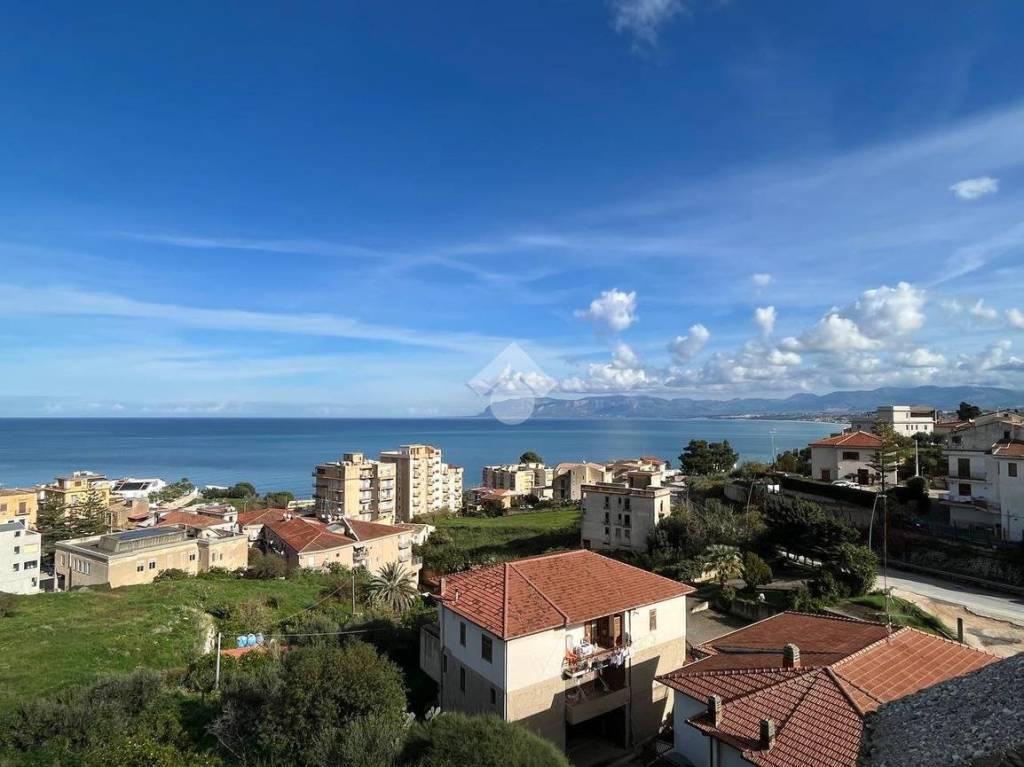 casa indipendente in vendita a Castellammare del Golfo