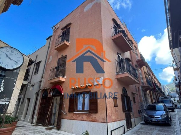 casa indipendente in vendita a Castellammare del Golfo