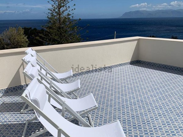 casa indipendente in vendita a Castellammare del Golfo in zona Scopello