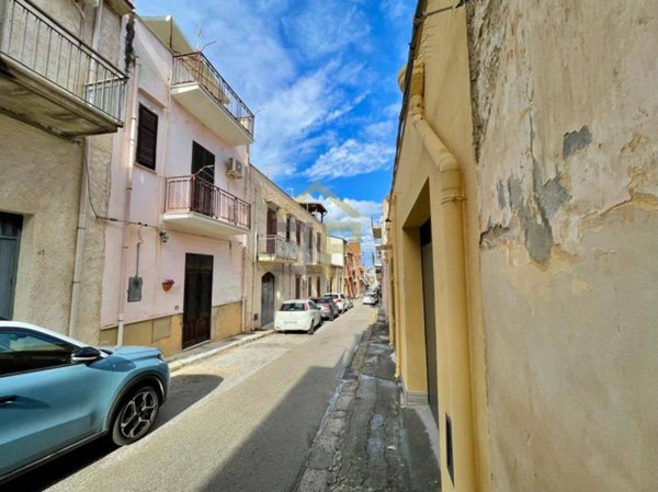 casa indipendente in vendita a Castellammare del Golfo