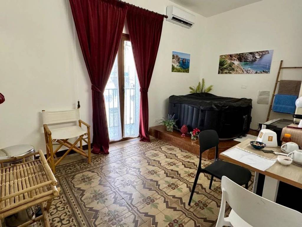 casa indipendente in vendita a Castellammare del Golfo