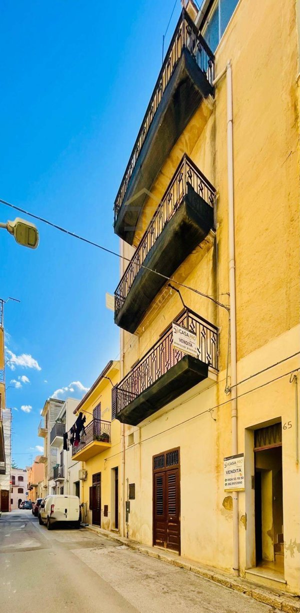 casa indipendente in vendita a Castellammare del Golfo