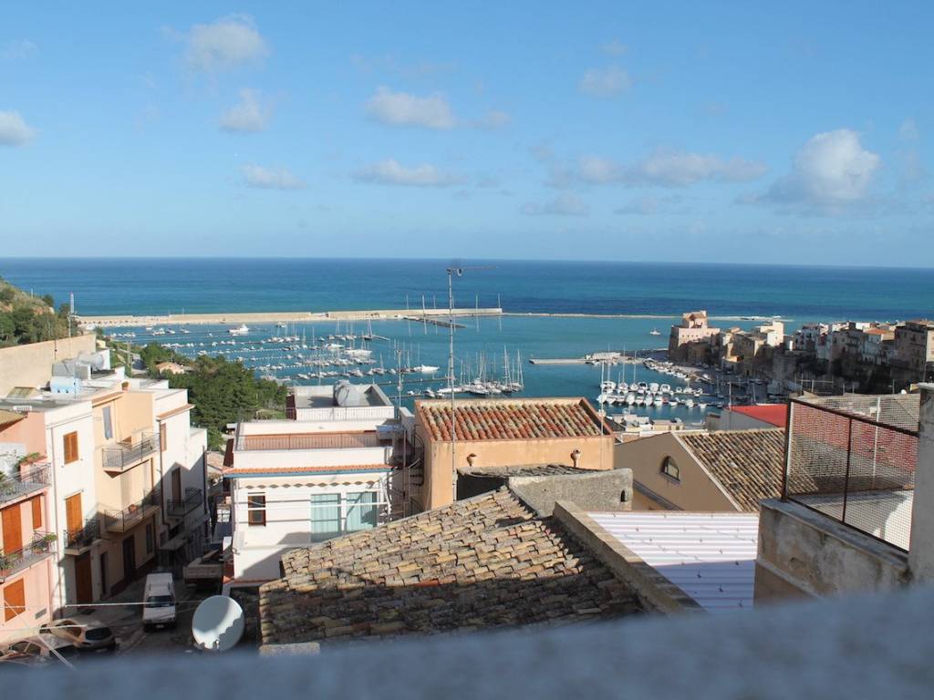 casa indipendente in vendita a Castellammare del Golfo
