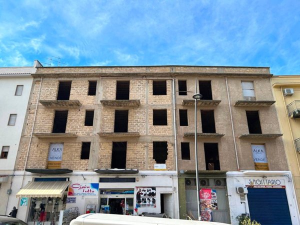 intera palazzina in vendita a Castellammare del Golfo