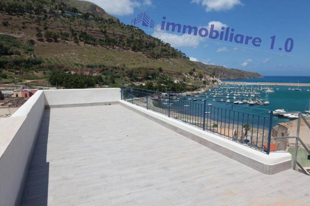 casa indipendente in vendita a Castellammare del Golfo