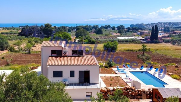 casa indipendente in vendita a Castellammare del Golfo in zona Scopello