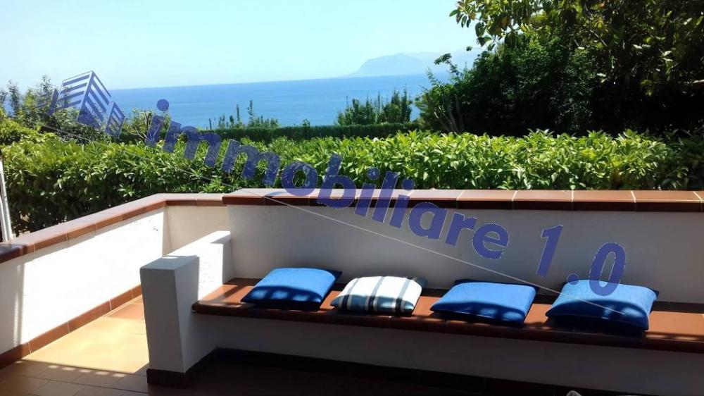 casa indipendente in vendita a Castellammare del Golfo in zona Scopello