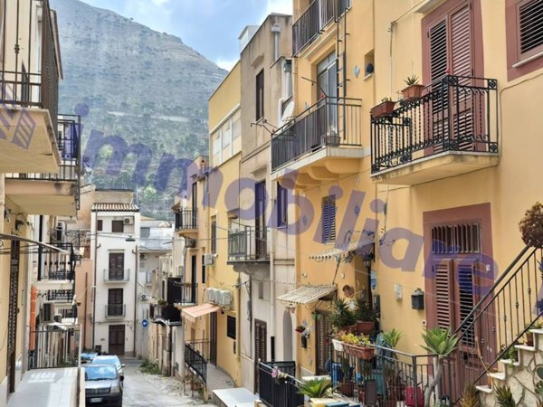 casa indipendente in vendita a Castellammare del Golfo