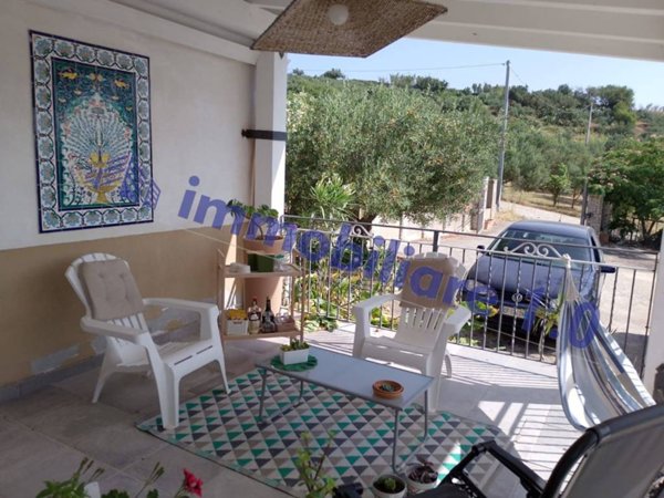 casa indipendente in vendita a Castellammare del Golfo in zona Scopello