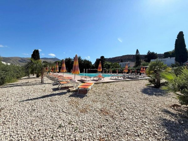 casa indipendente in vendita a Castellammare del Golfo in zona Scopello