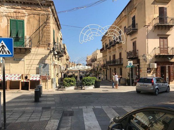 appartamento in vendita a Castellammare del Golfo in zona Scopello