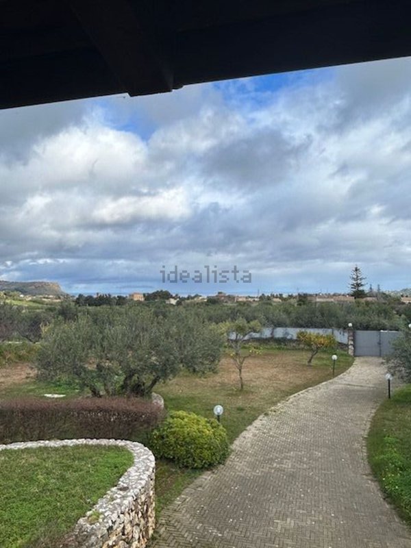 casa indipendente in vendita a Castellammare del Golfo