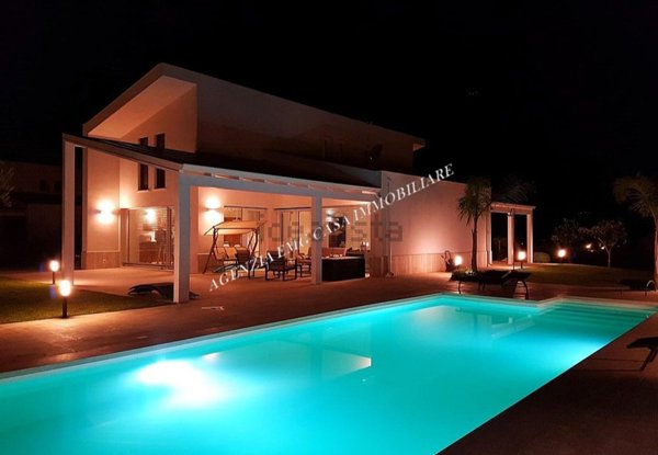 casa indipendente in vendita a Castellammare del Golfo