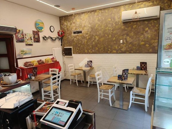 negozio in vendita a Castellammare del Golfo