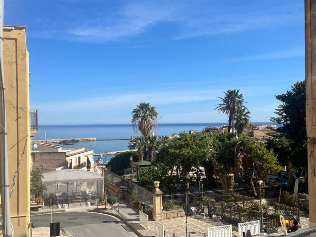 appartamento in vendita a Castellammare del Golfo
