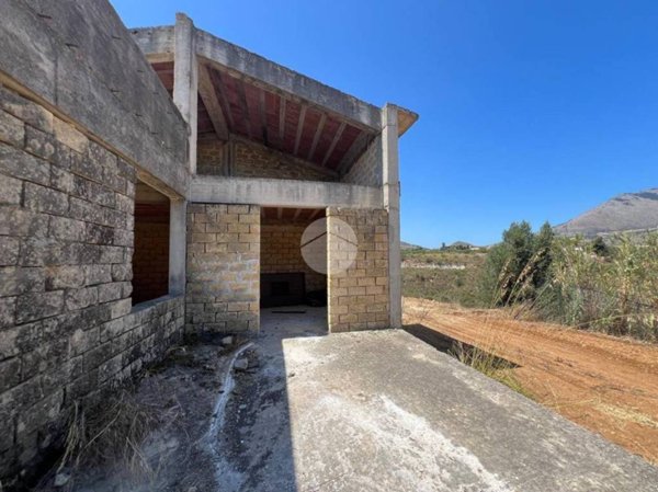 casa indipendente in vendita a Castellammare del Golfo