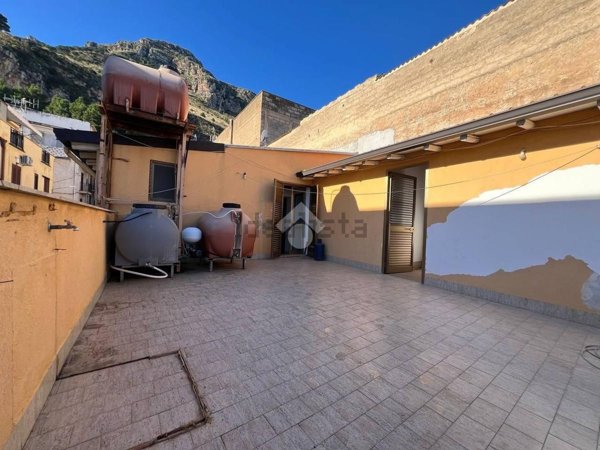 casa indipendente in vendita a Castellammare del Golfo