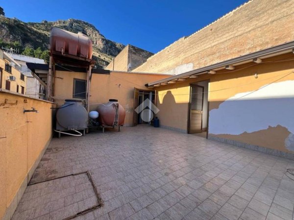 casa indipendente in vendita a Castellammare del Golfo