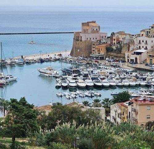 casa indipendente in vendita a Castellammare del Golfo in zona Scopello