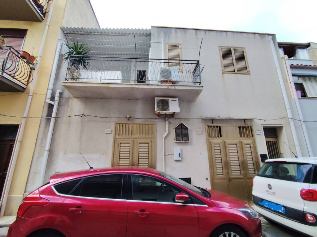 casa indipendente in vendita a Castellammare del Golfo